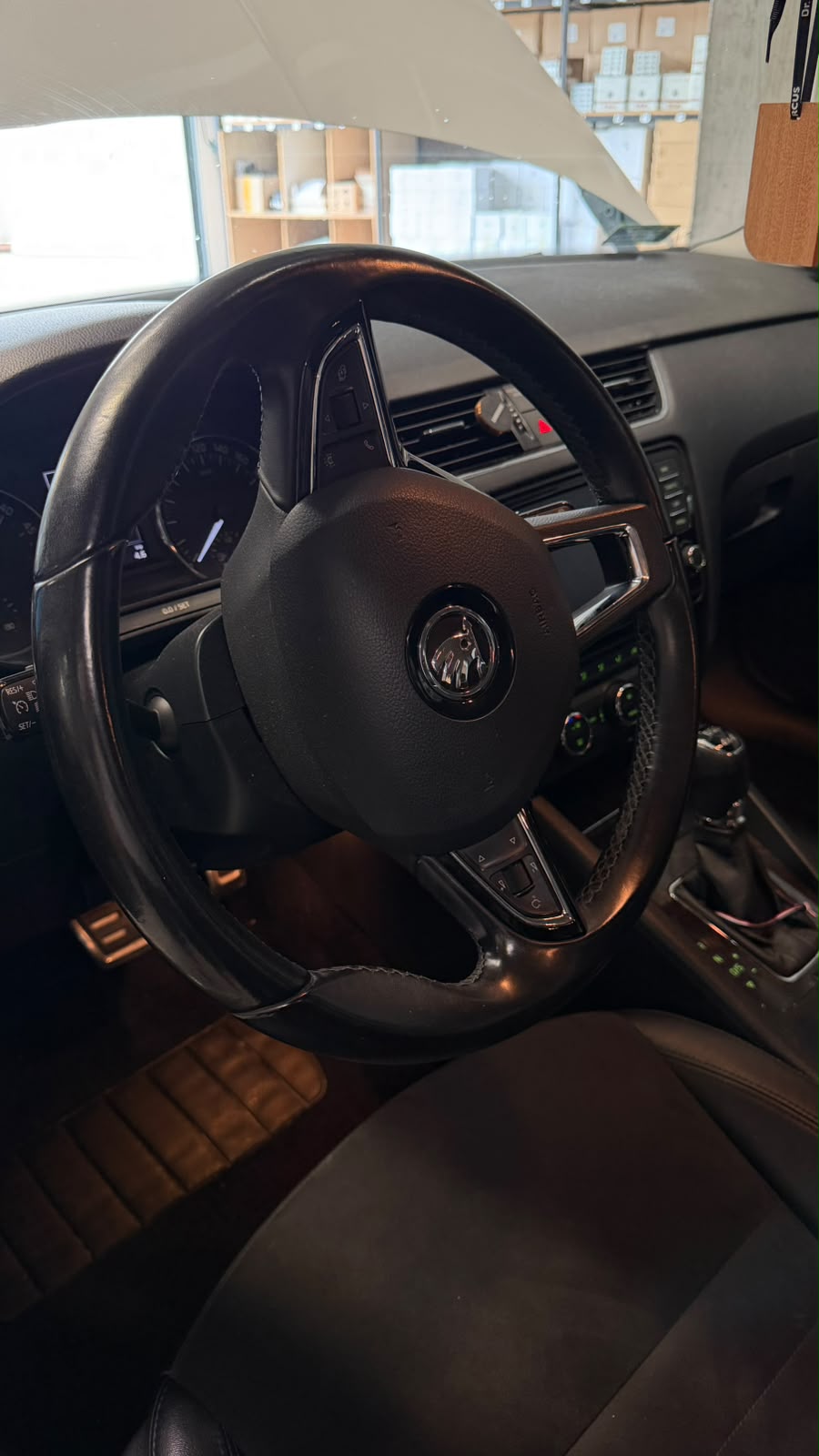 Skoda Octavia - zdjęcie 5